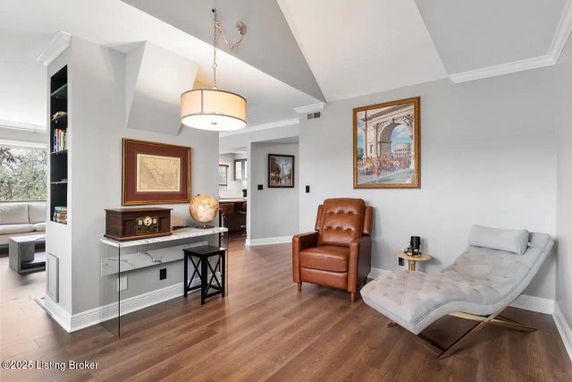 750 Zorn Ave 2, Louisville