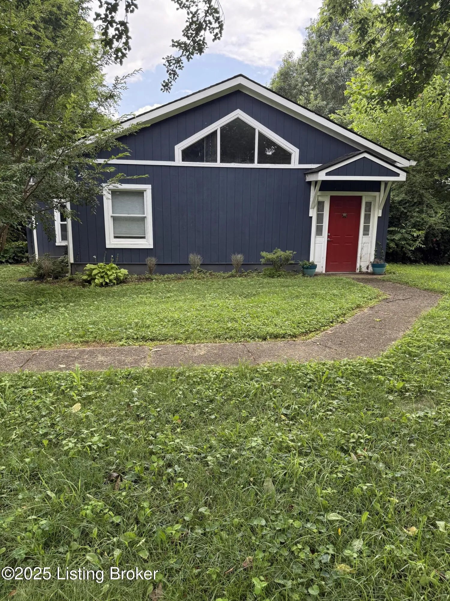 Photo of Listing #1692456