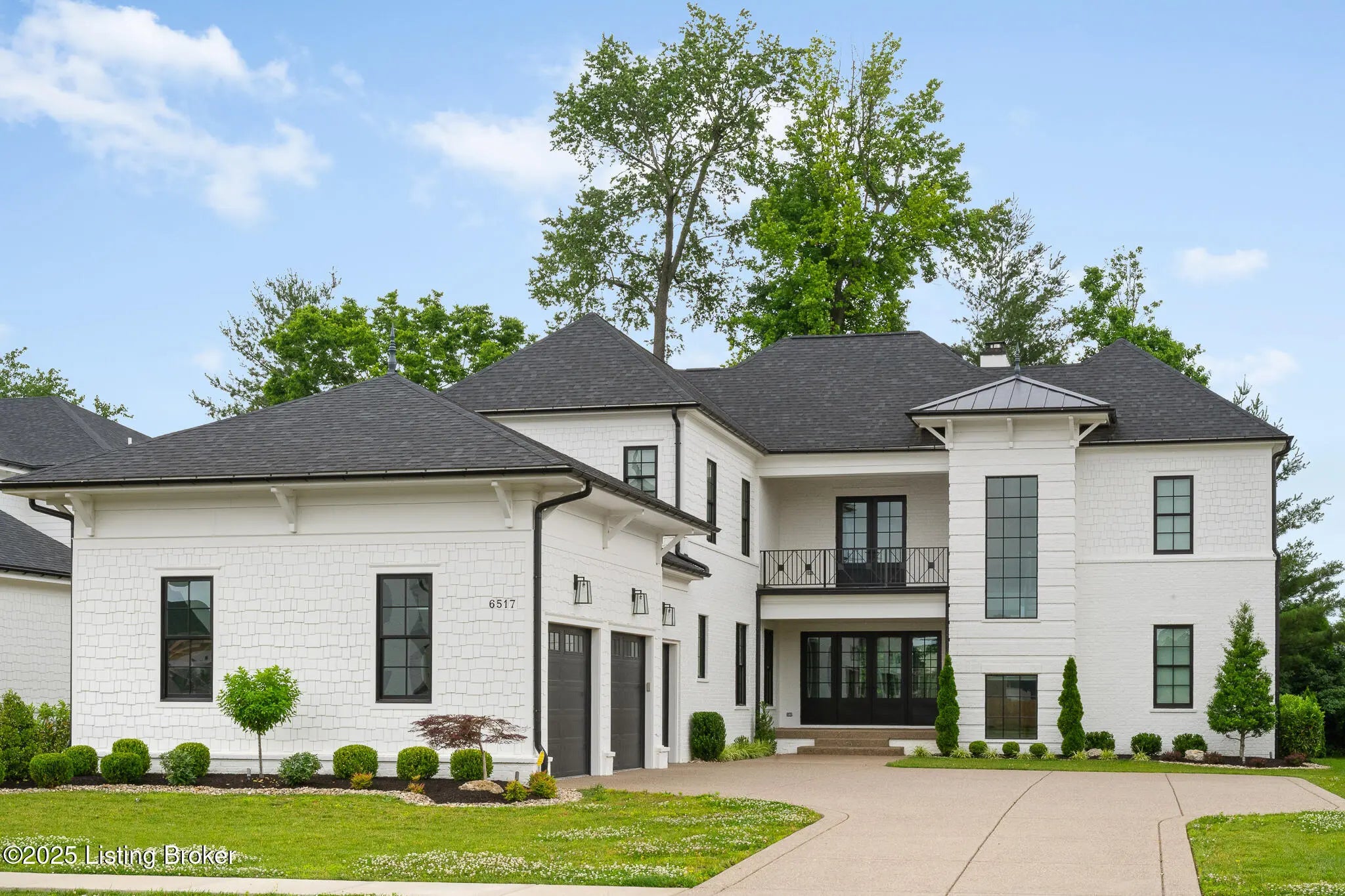 Photo of Listing #1692782