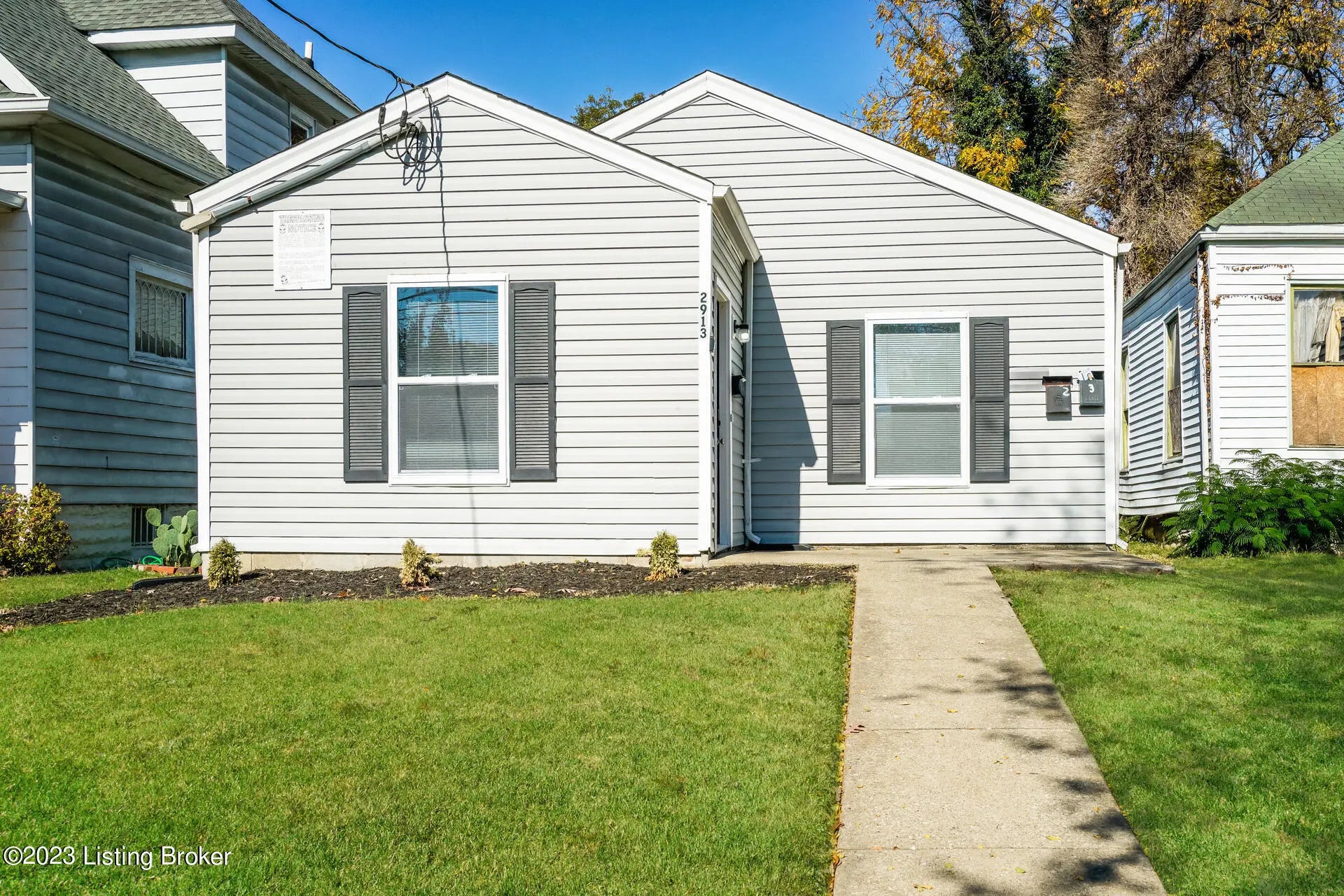 Photo of Listing #1692498