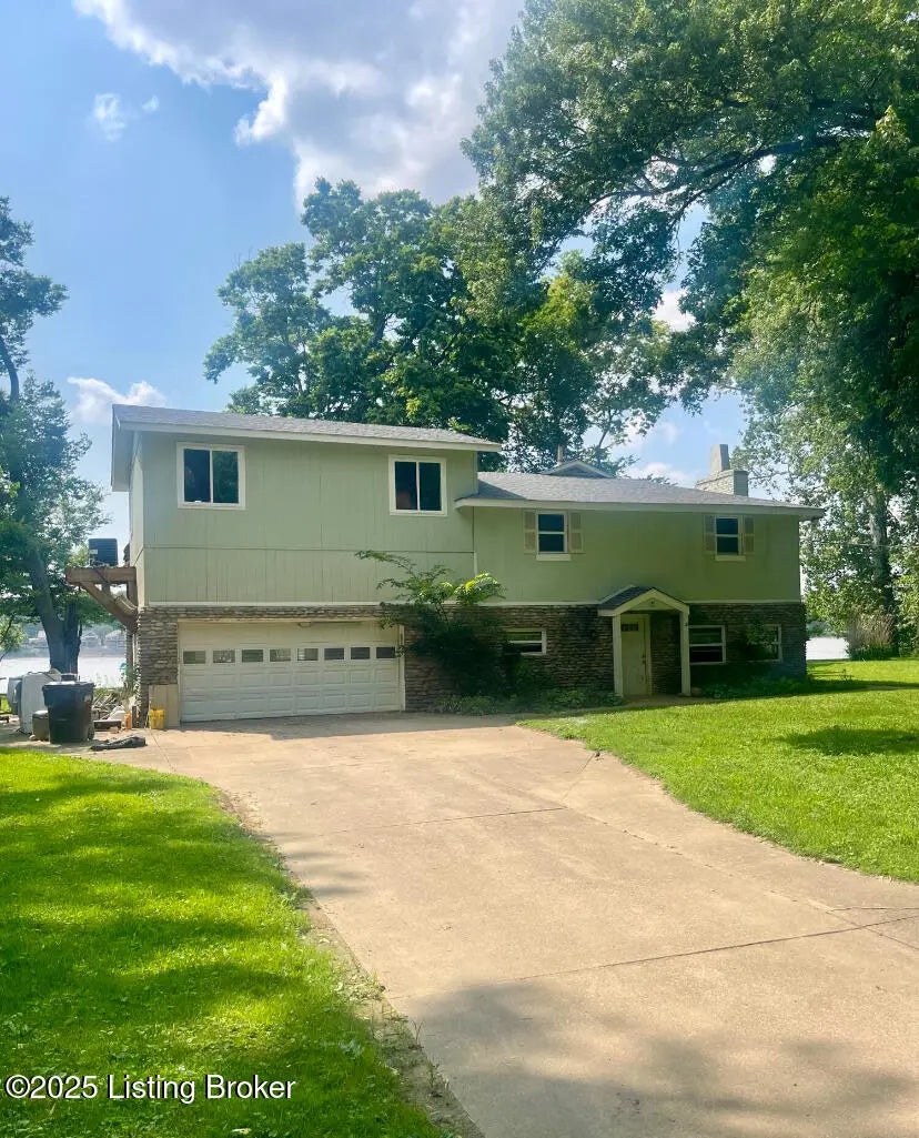 Photo of Listing #1692547