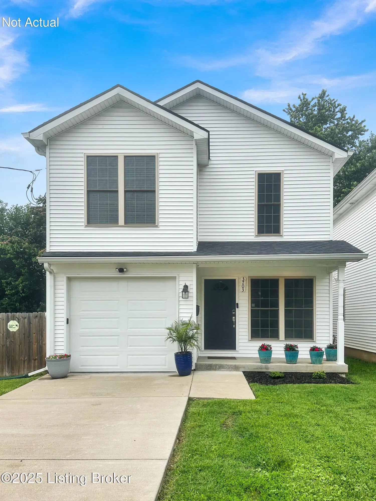 Photo of Listing #1692779