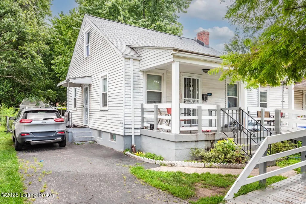 Photo of Listing #1692988