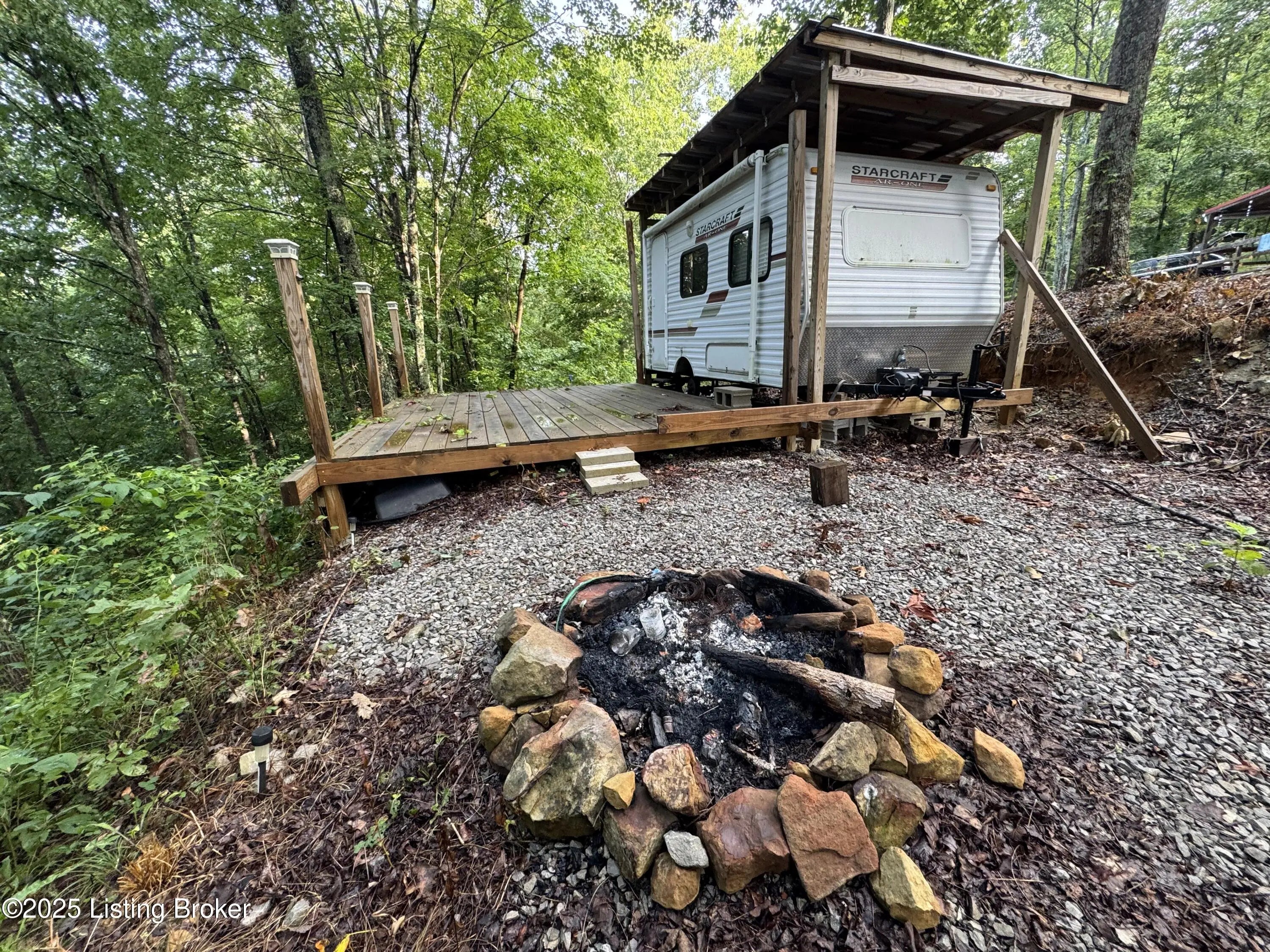 Photo of Listing #1692945