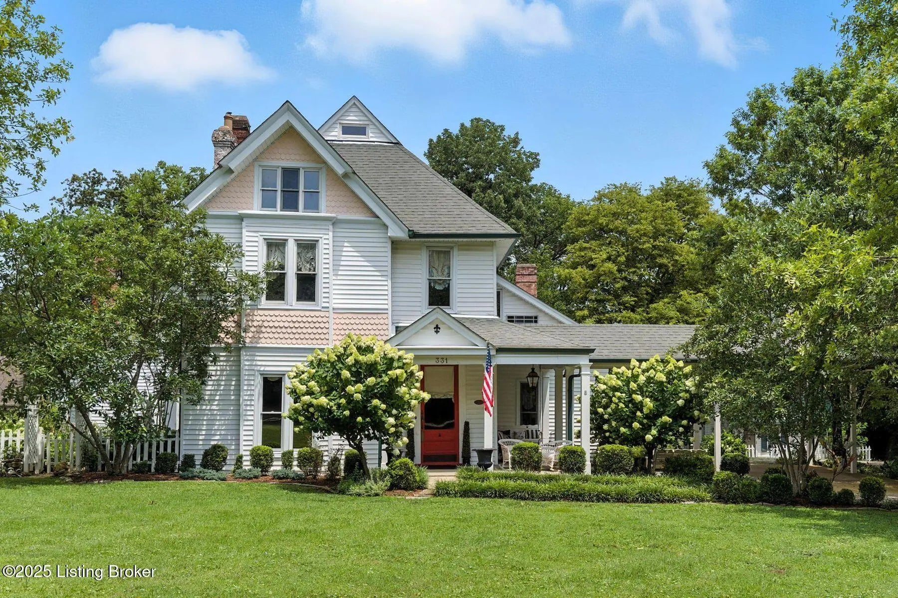 Photo of Listing #1693164