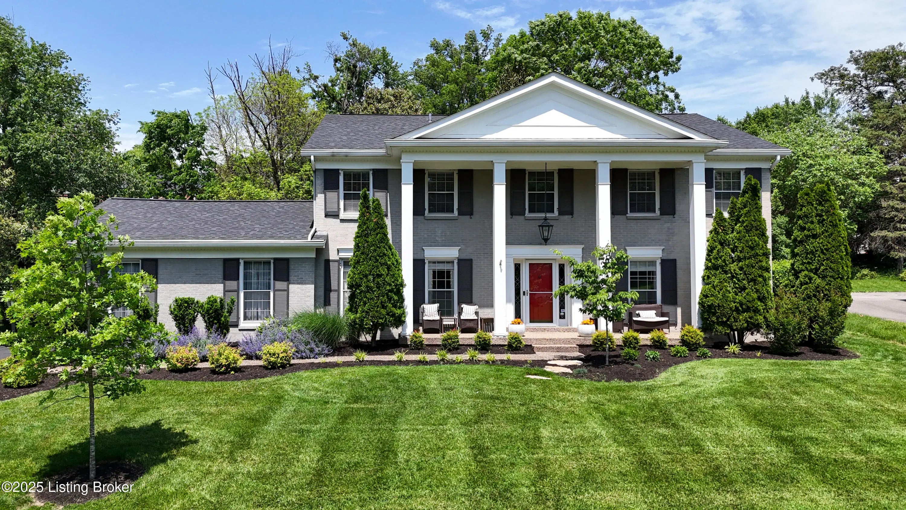 Photo of Listing #1693281