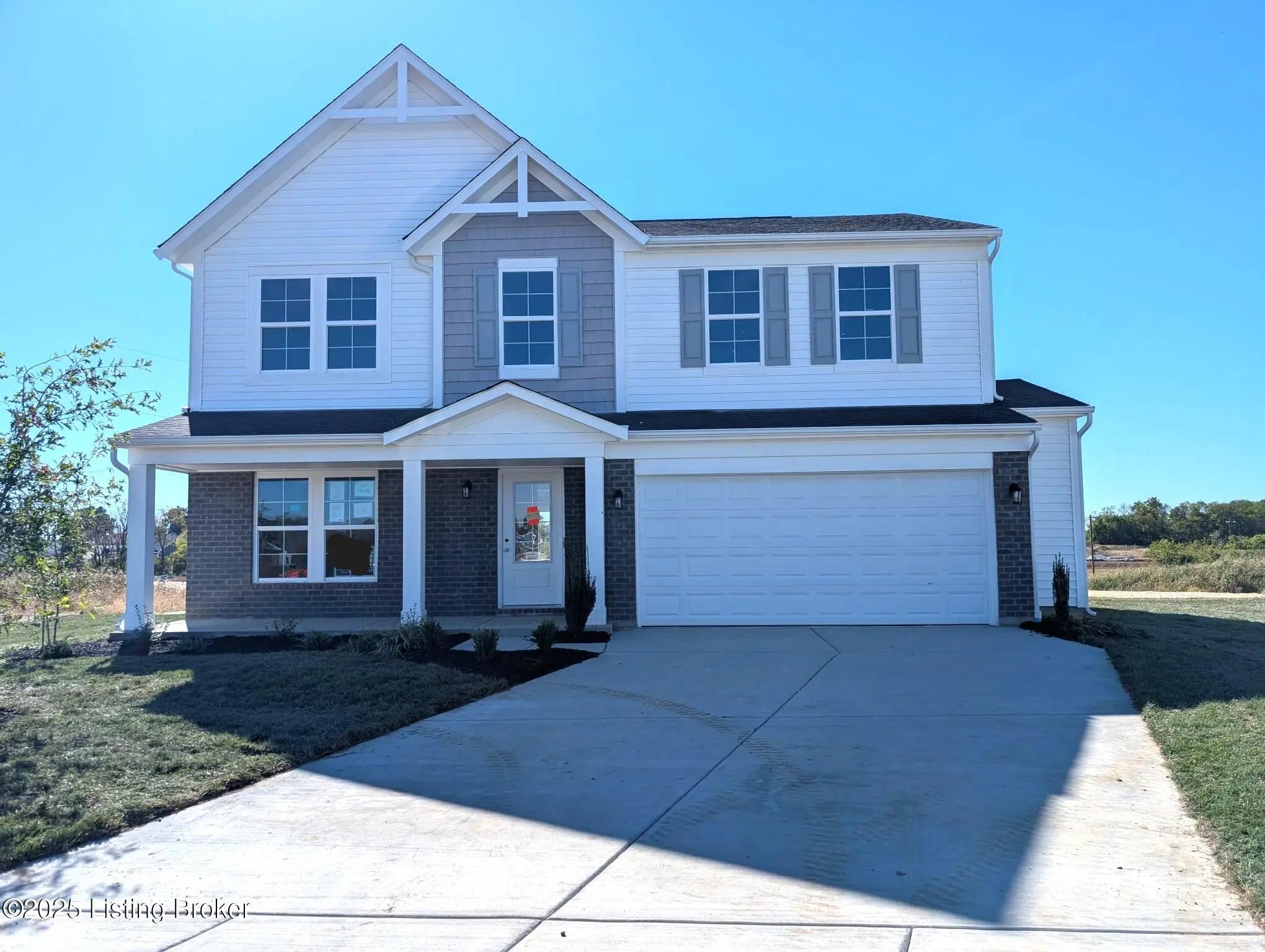 Photo of Listing #1693641