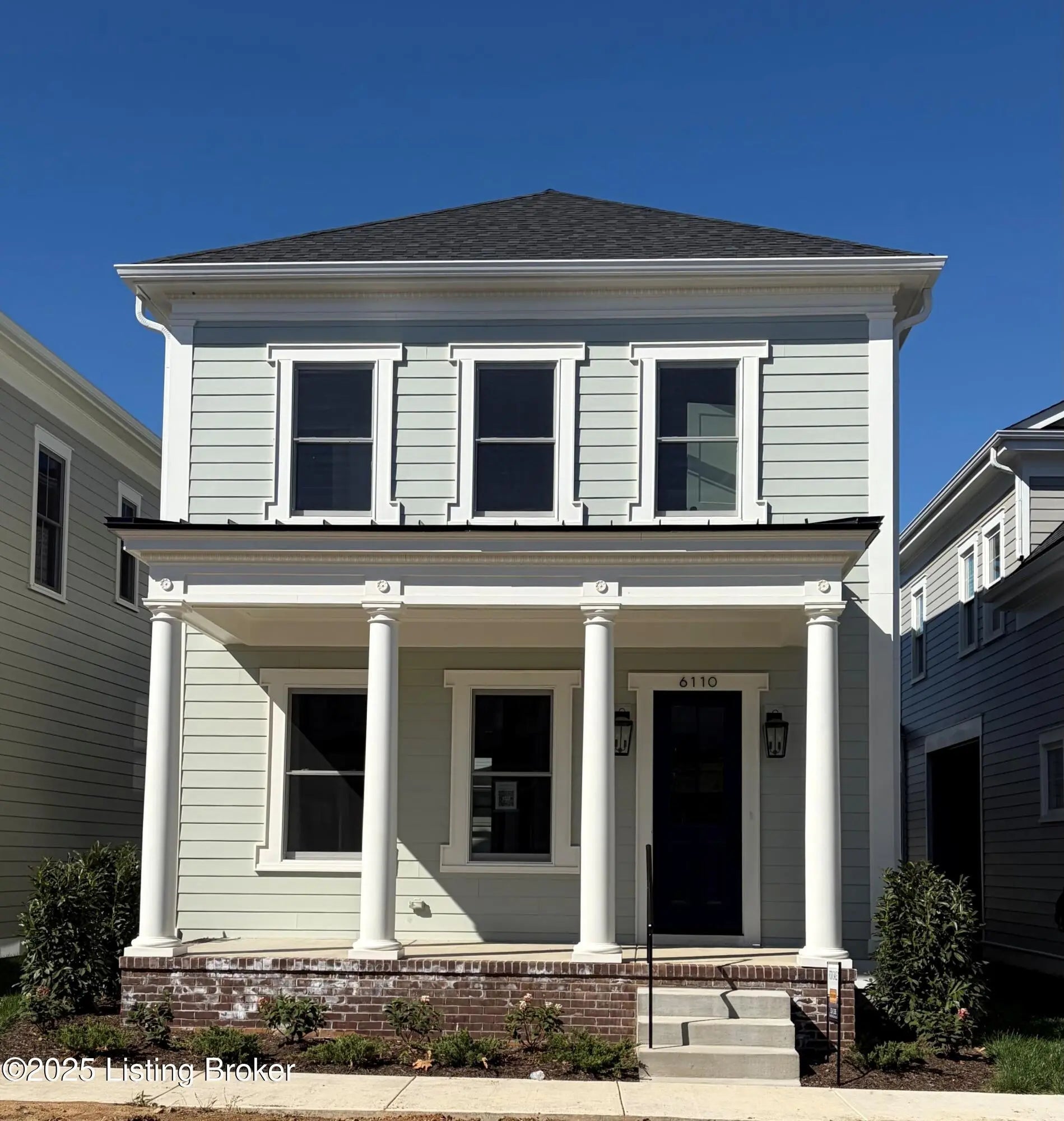 Photo of Listing #1693638