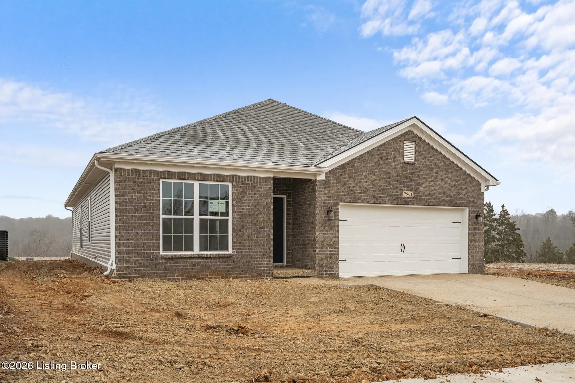 Photo of Listing #1693941