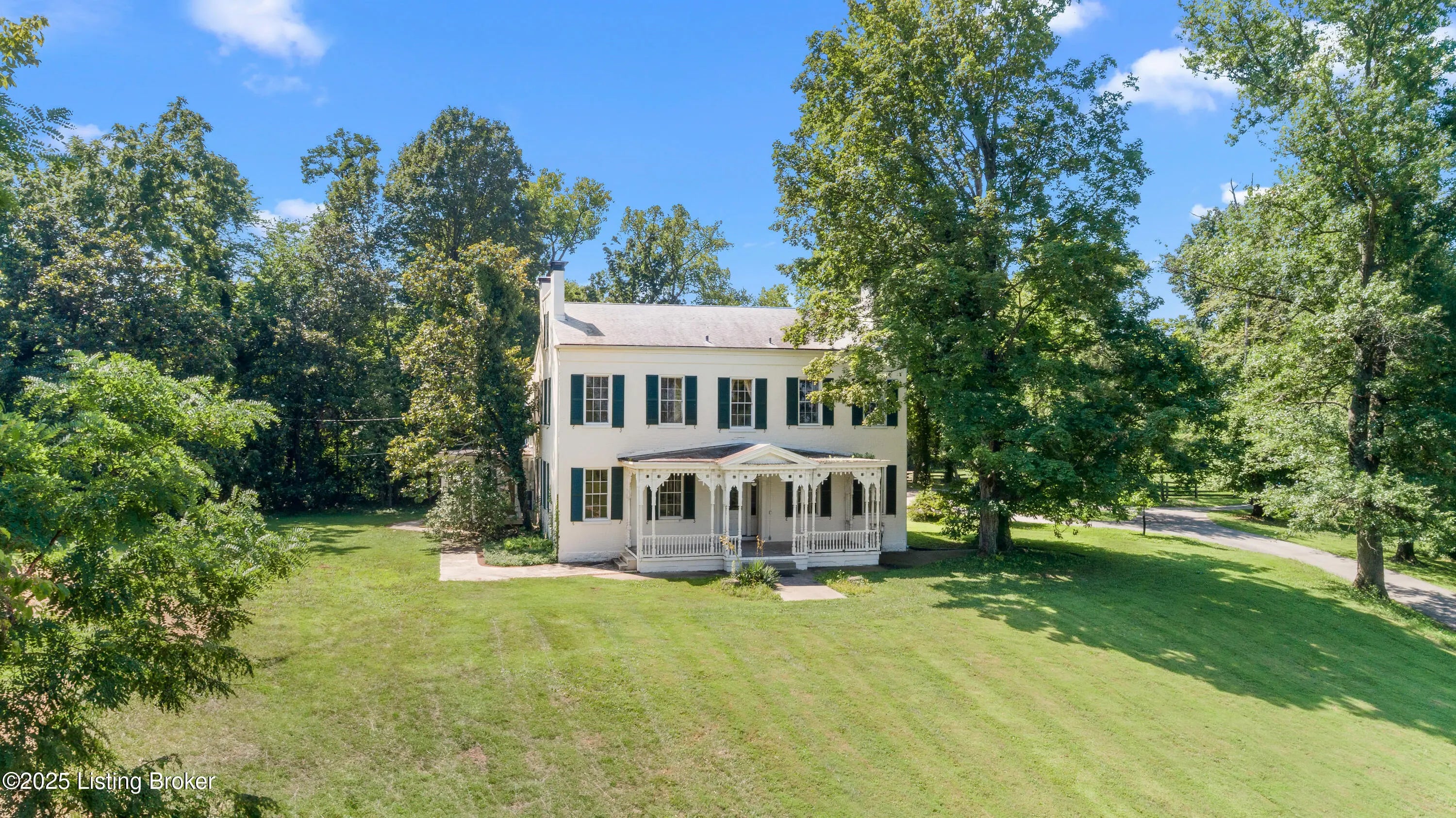 Photo of Listing #1694288