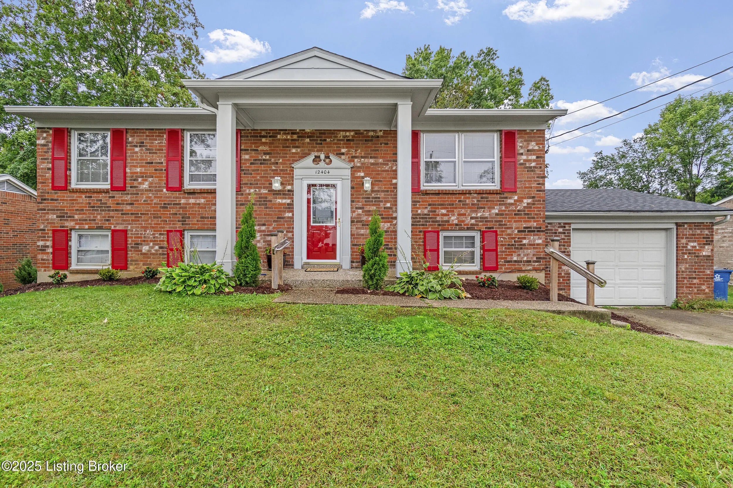 Photo of Listing #1694322