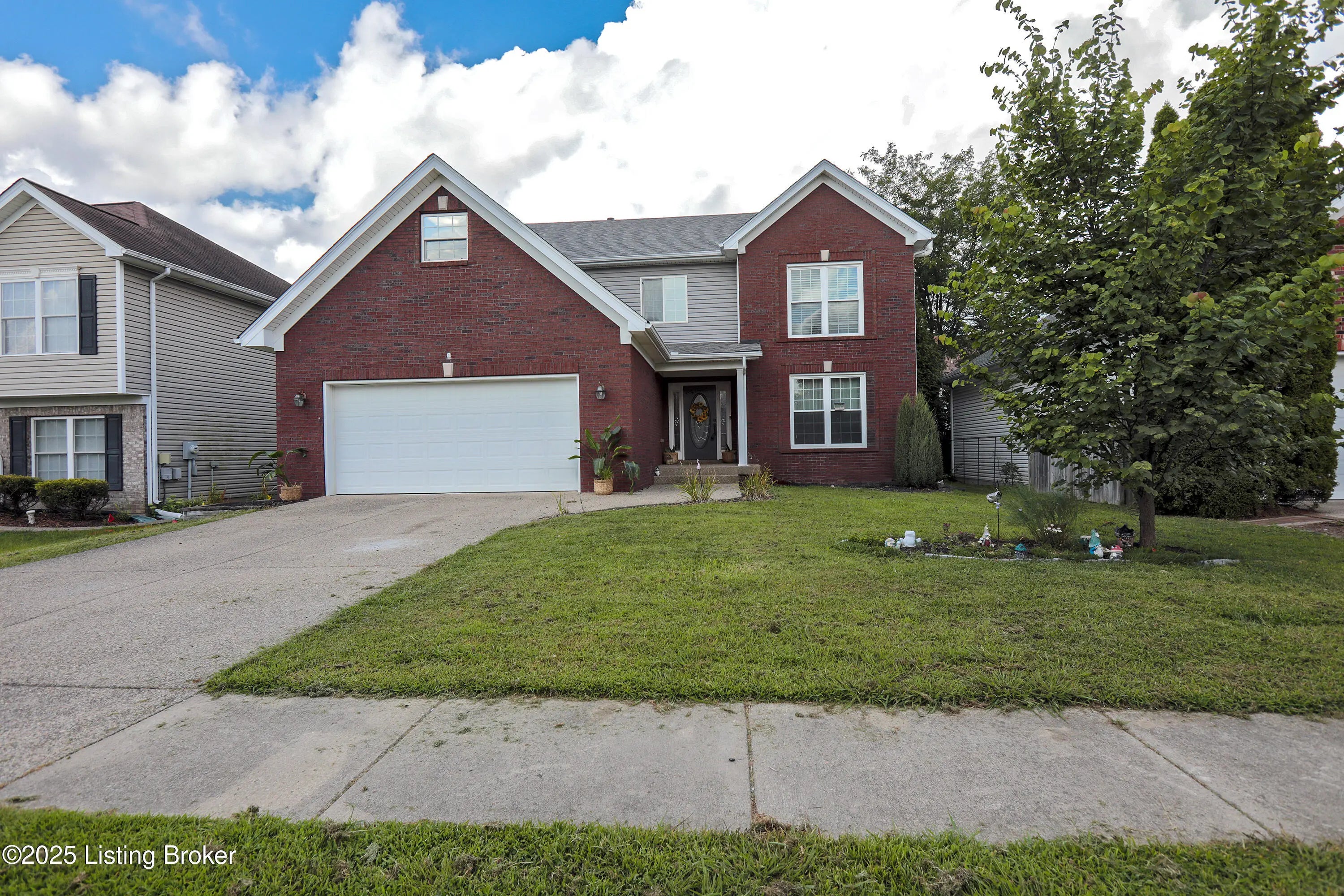 Photo of Listing #1694615