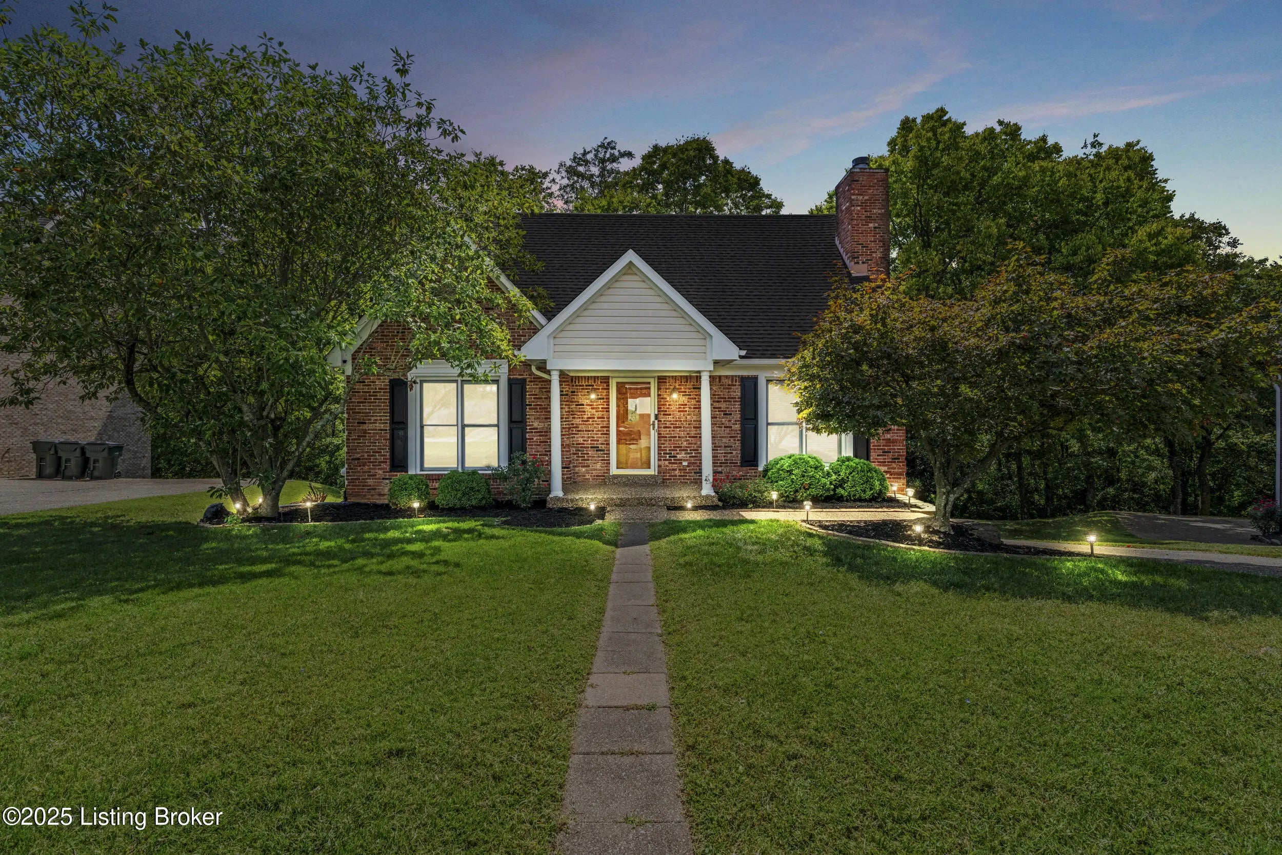 Photo of Listing #1698276