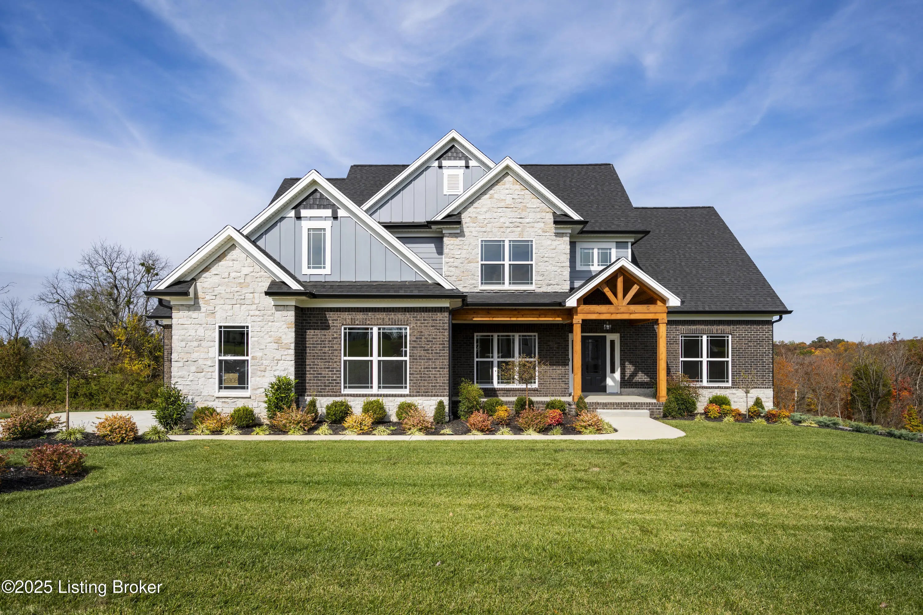 Photo of Listing #1694376