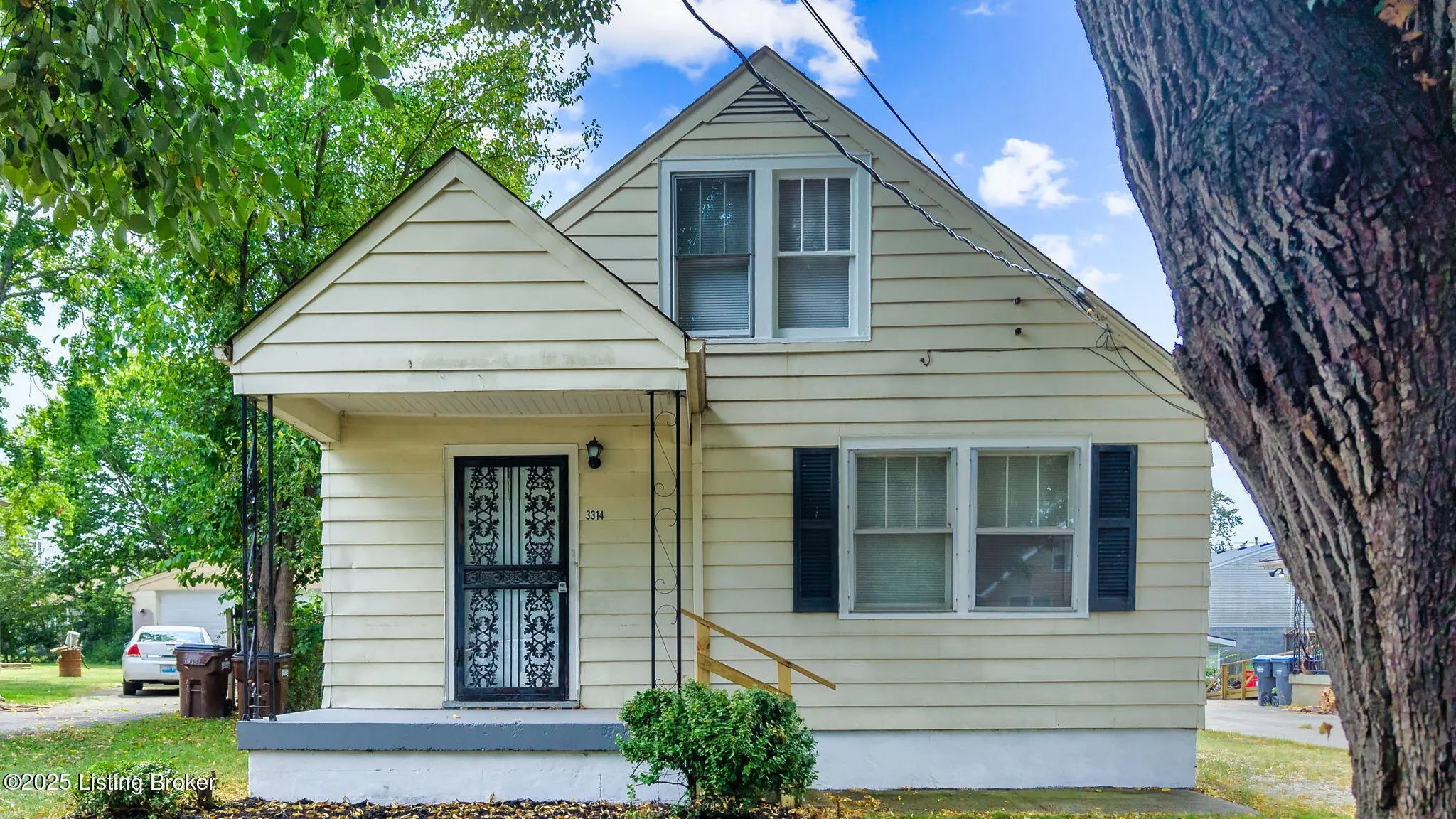 Photo of Listing #1695567