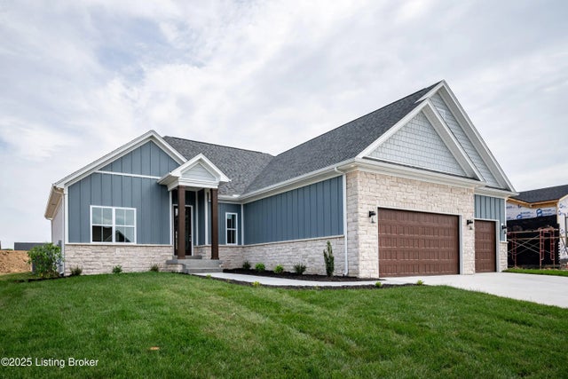 7644 Melrose Ln, Charlestown