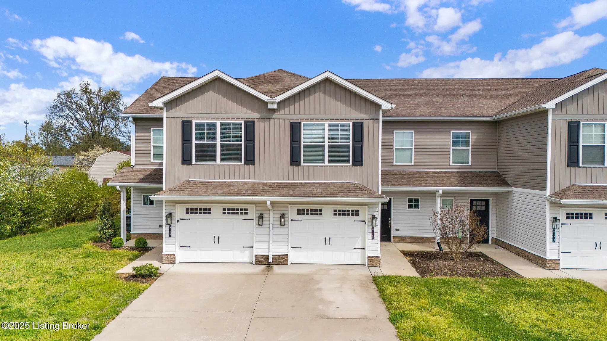 Photo of Listing #1694673