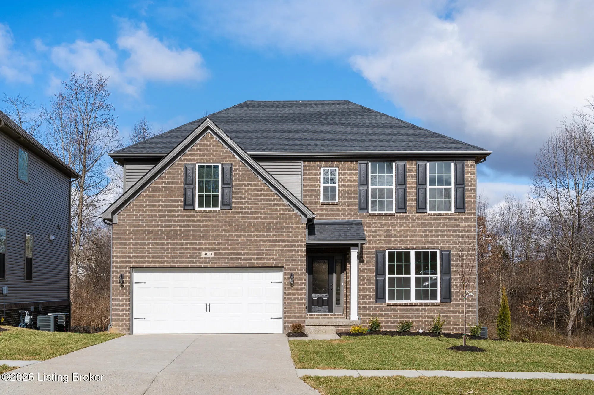 Photo of Listing #1695302