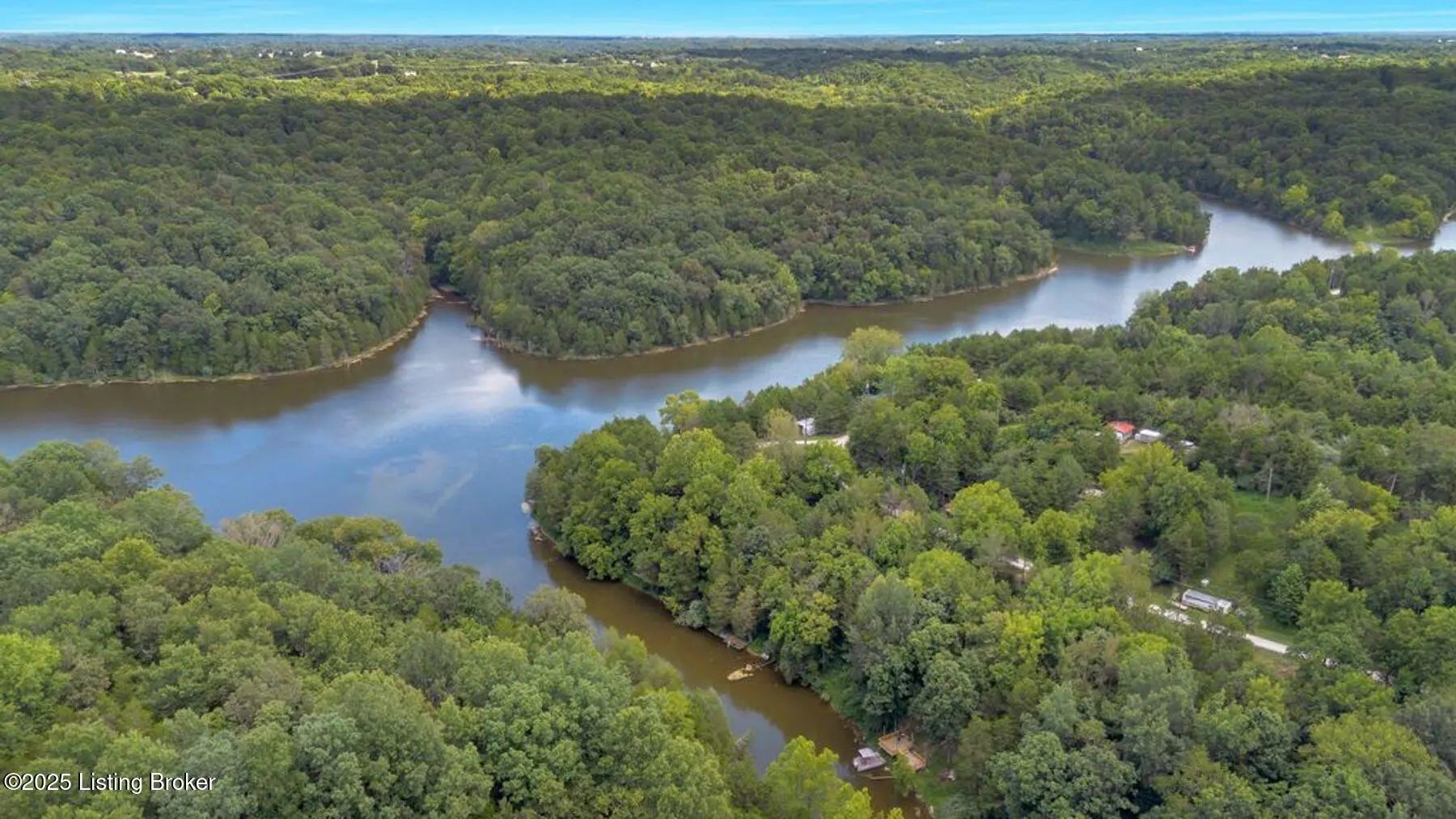 Photo of Listing #1695472