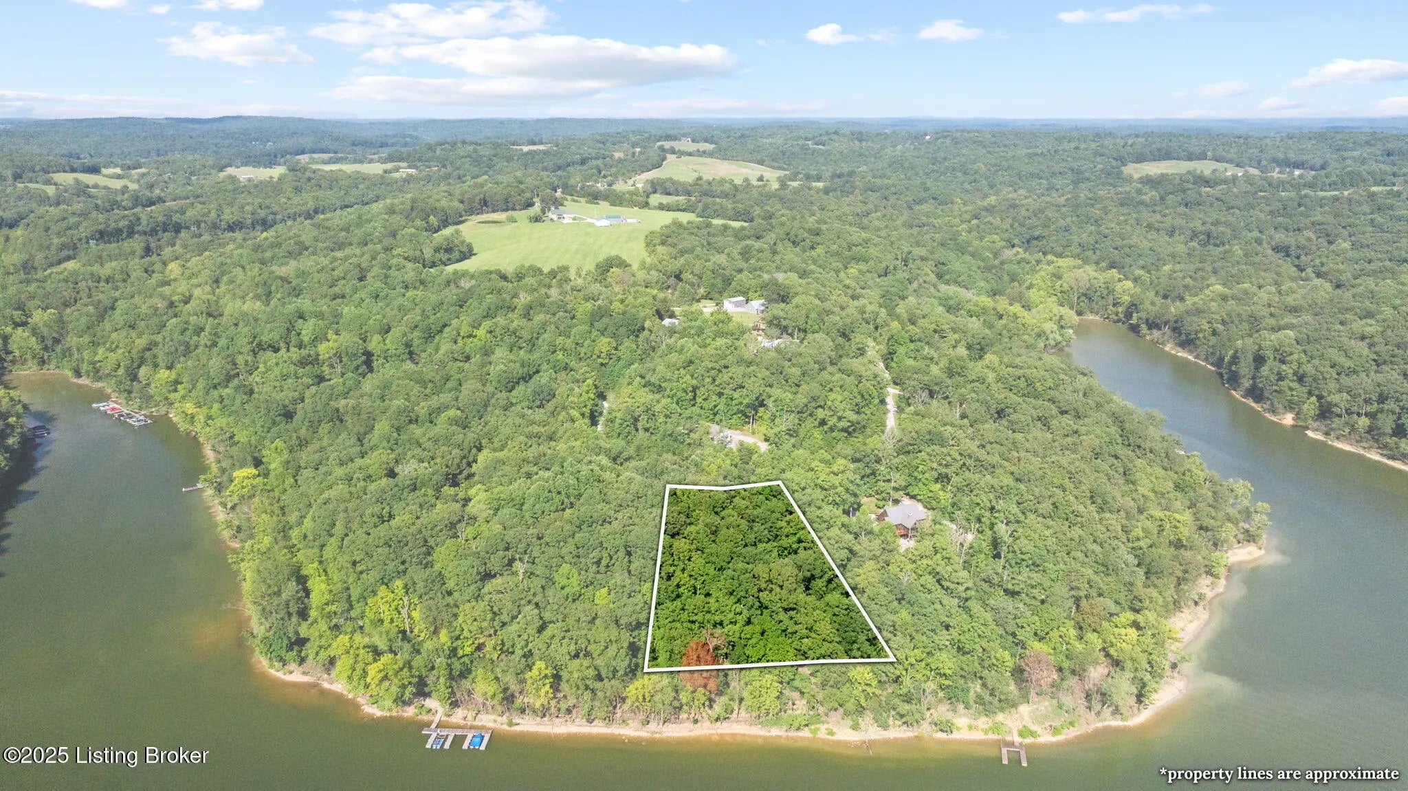 Photo of Listing #1695613