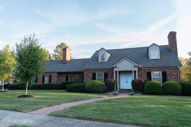 768 Cottage Grove Ln, Lexington