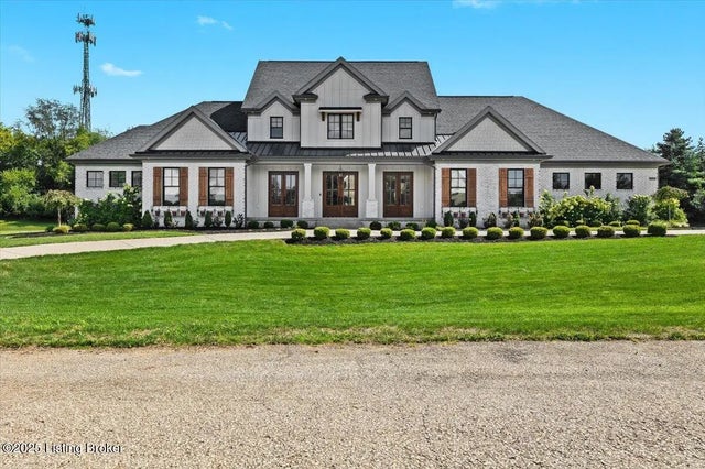 9302 Deepa Dr, Prospect