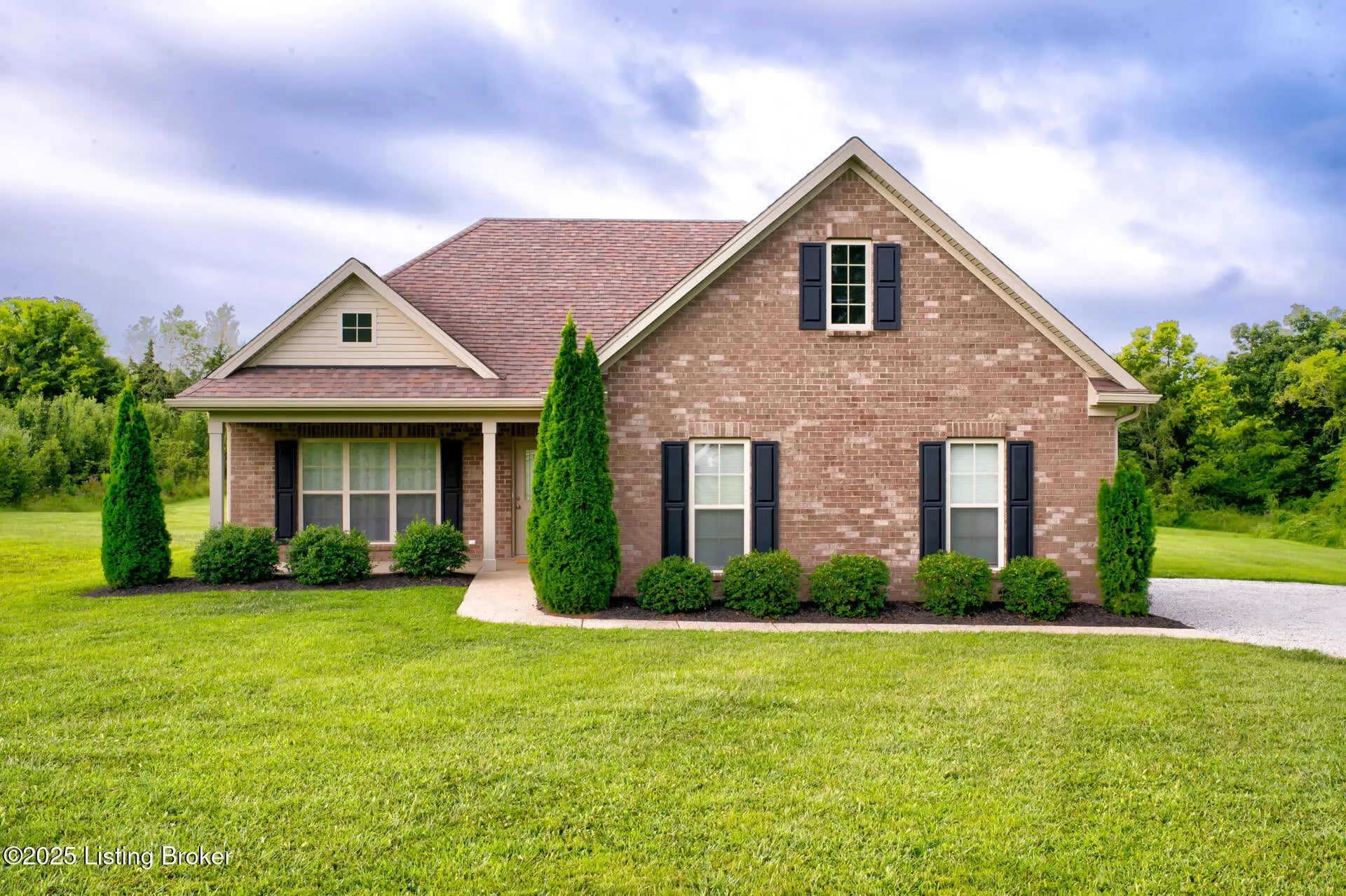 Photo of Listing #1696256