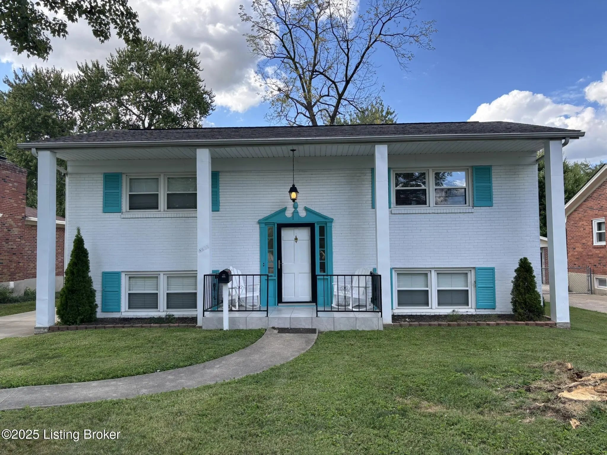 Photo of Listing #1696706