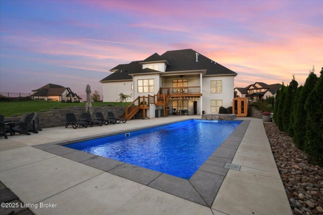 7469 Edith Way, Crestwood