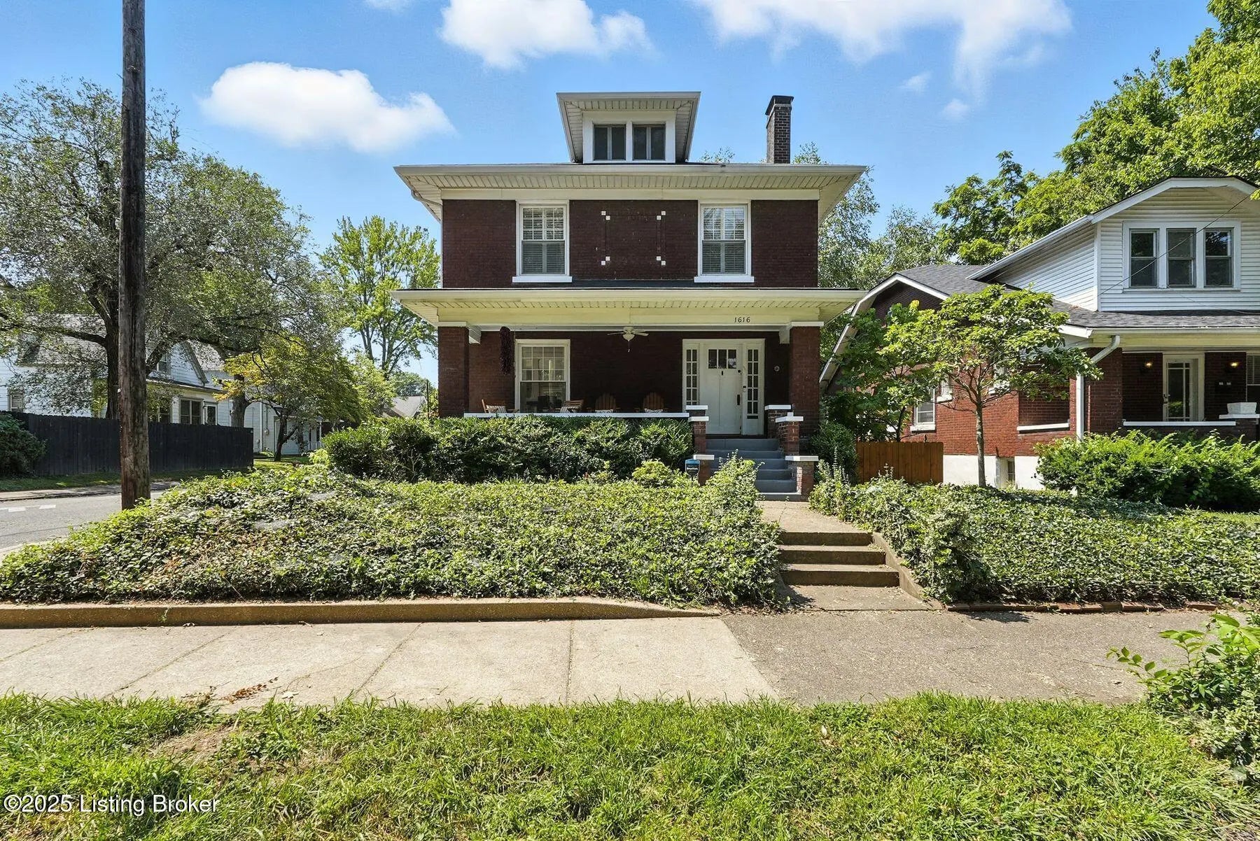 Photo of Listing #1696989