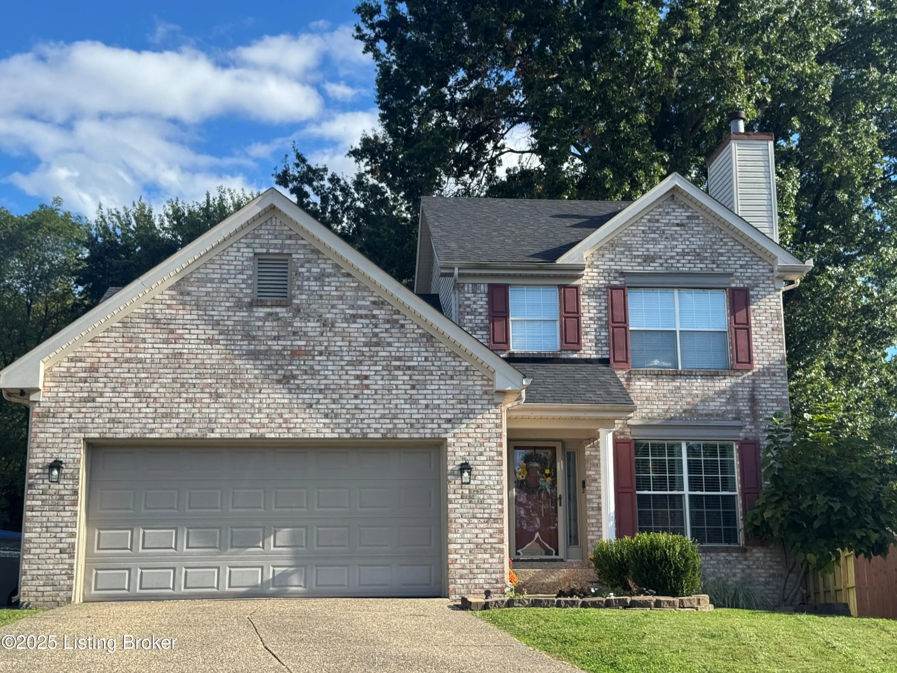 Photo of Listing #1696545