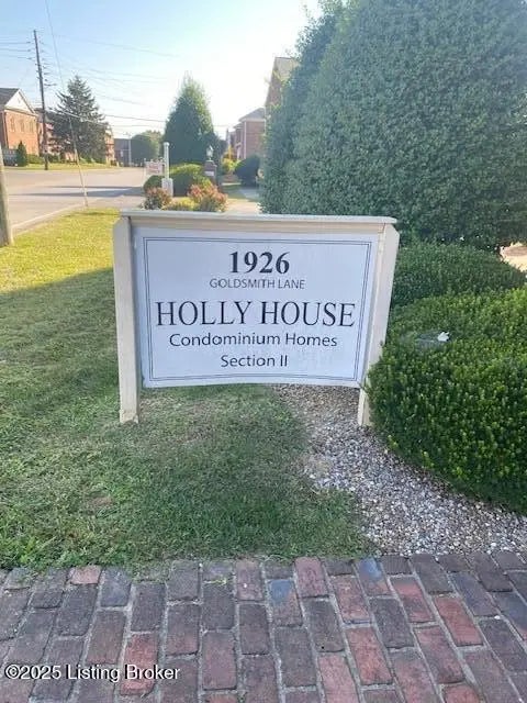 Photo of Listing #1696738