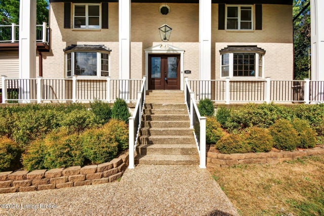 603 Riverwood Pl, Louisville