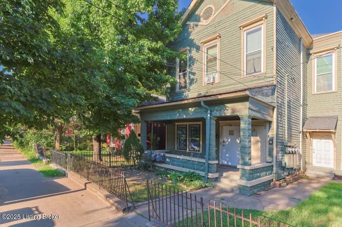 Photo of Listing #1697073