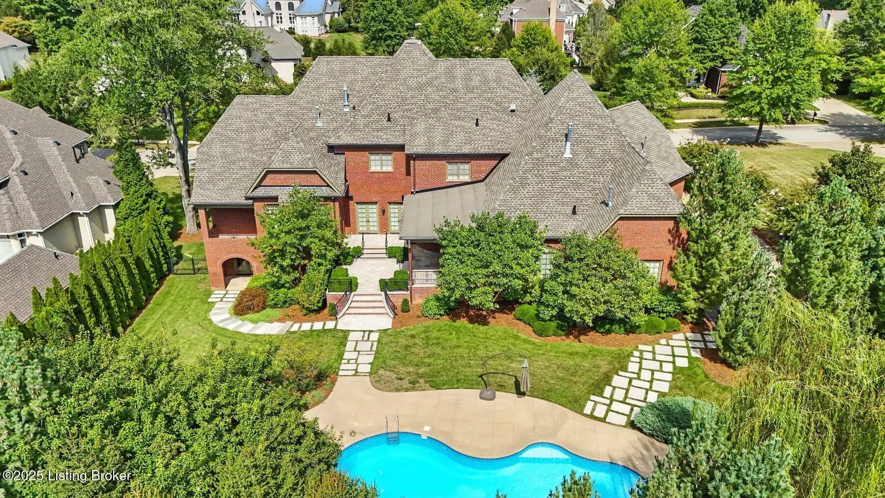 Photo of Listing #1696992