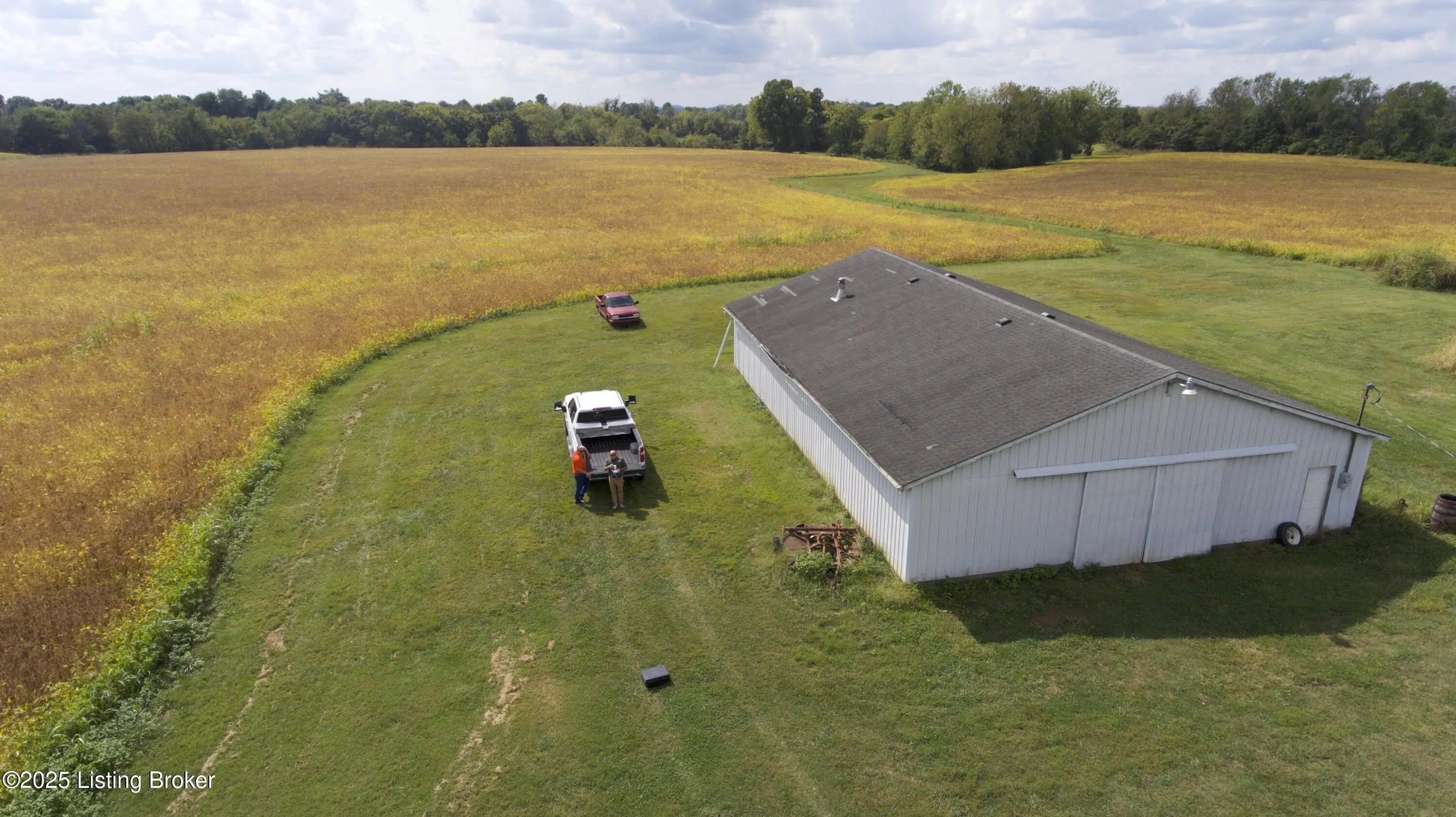 Photo of Listing #1697033