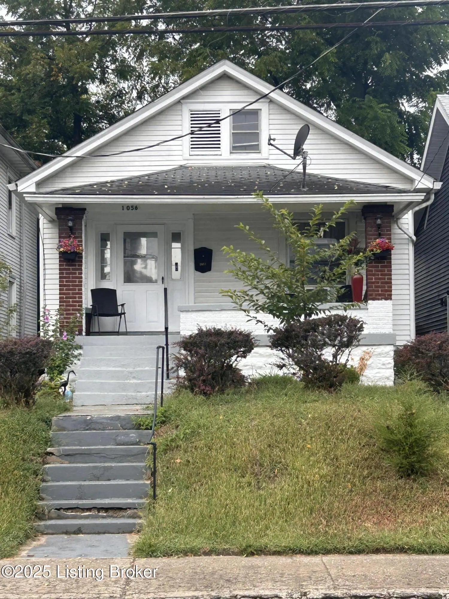 Photo of Listing #1697186