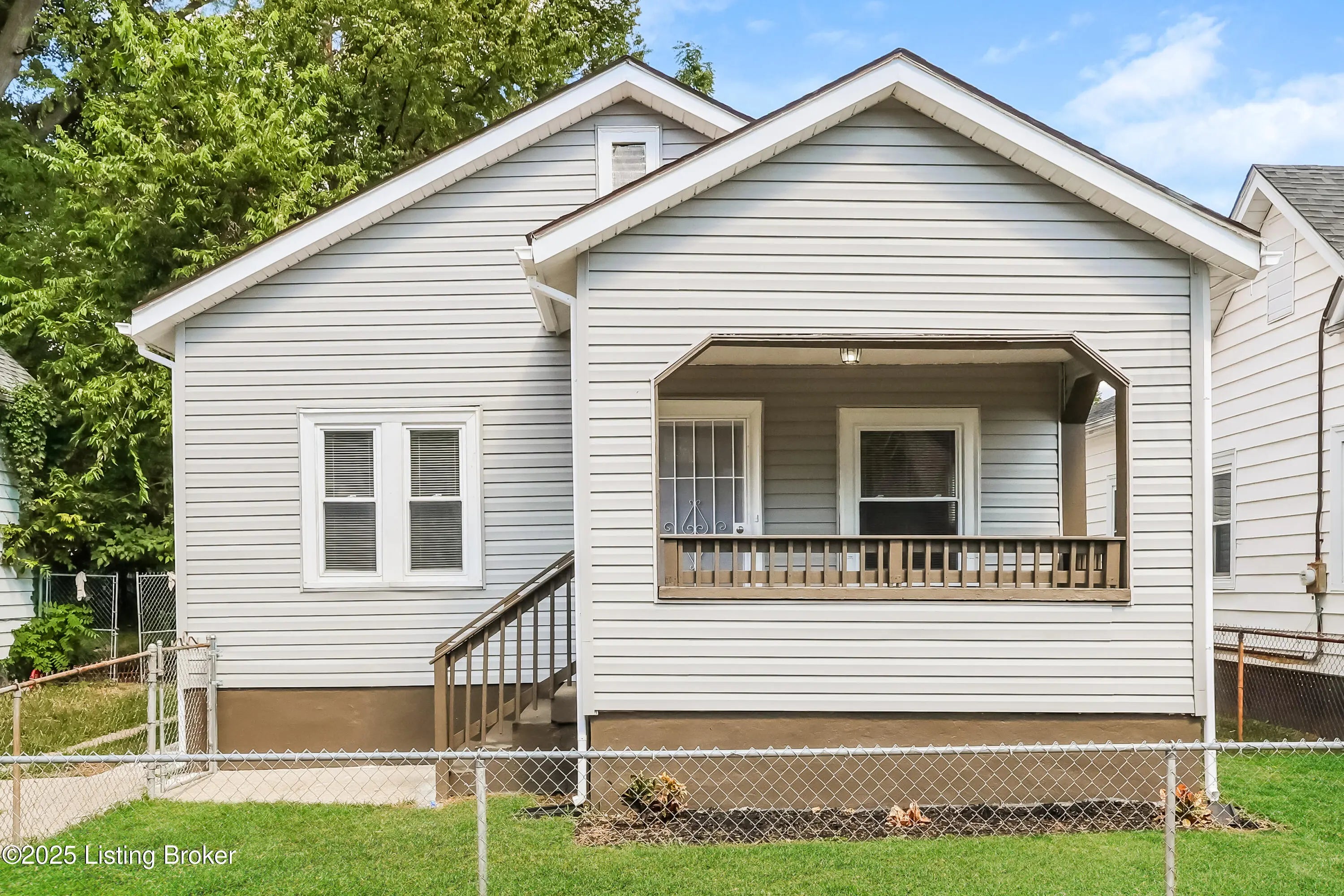 Photo of Listing #1697182