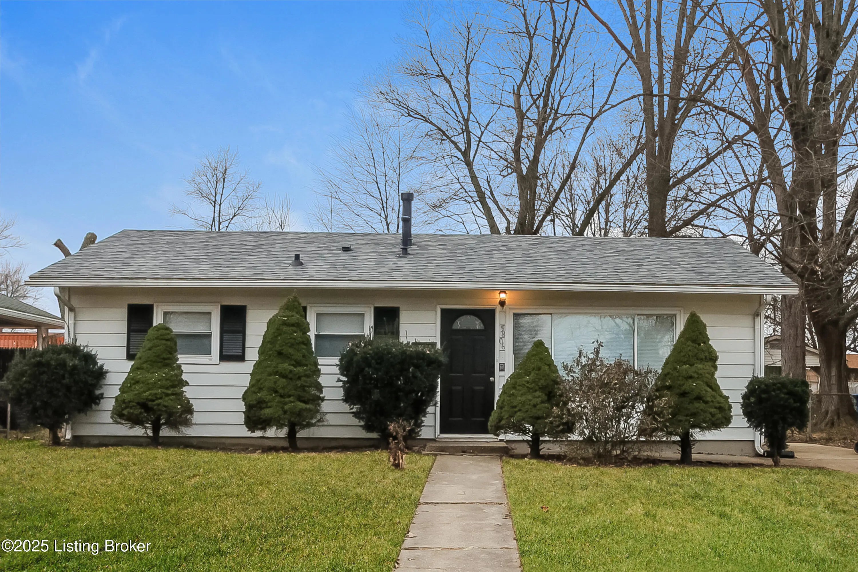 Photo of Listing #1697208