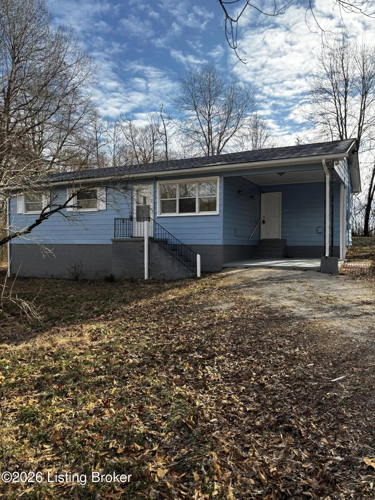 Photo of Listing #1697599