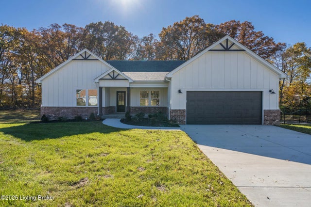 7 Wilson Way, Carrollton