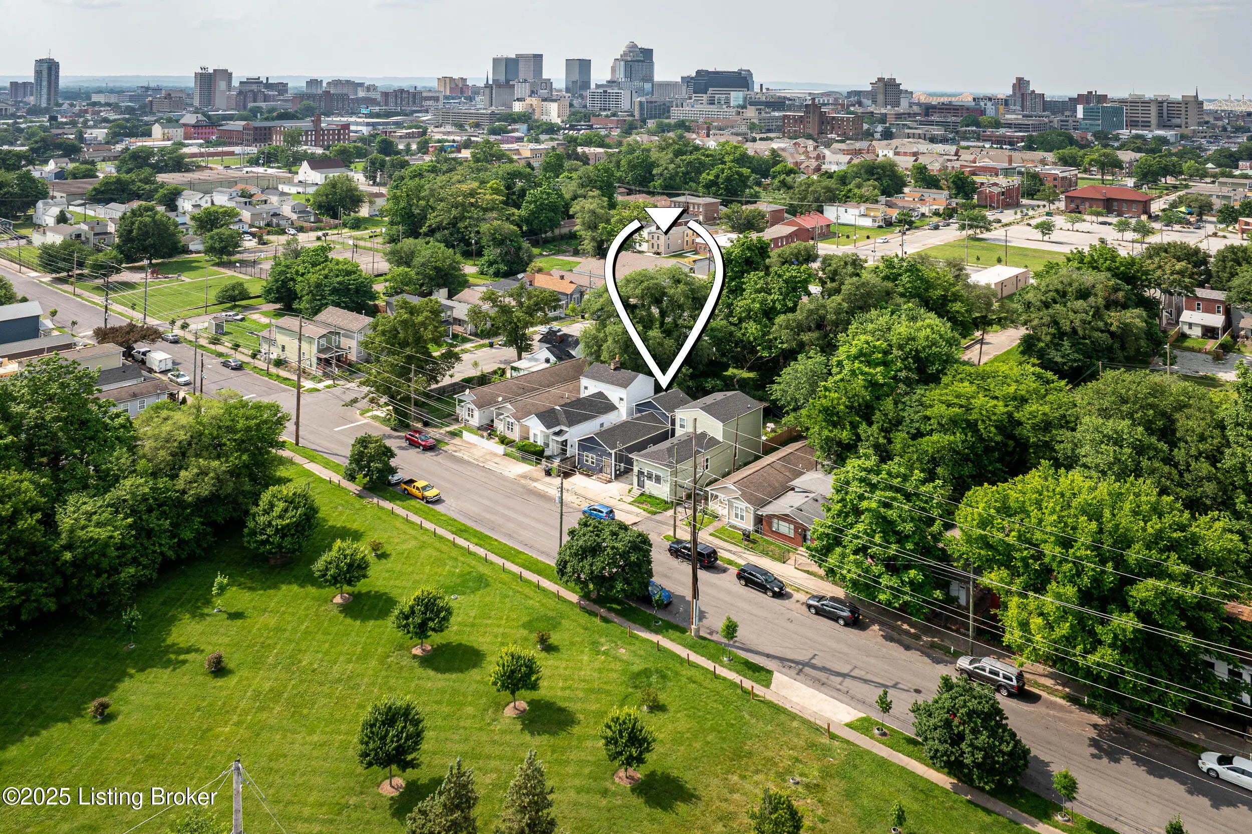 Photo of Listing #1697627