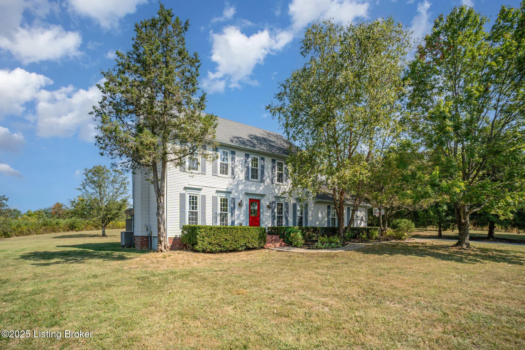 Photo of Listing #1697821