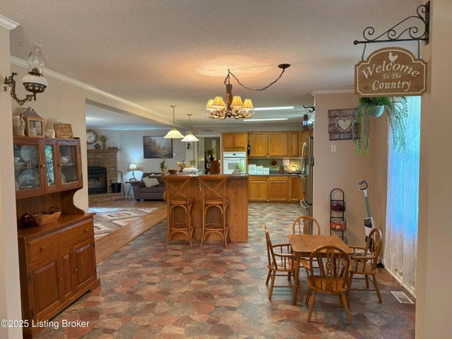 10868 Hwy 629, Falls Of Rough