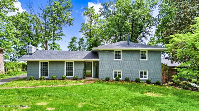 3212 Five Oaks Pl, Louisville