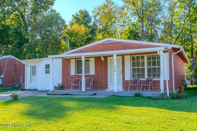 8722 James R Rd, Fairdale