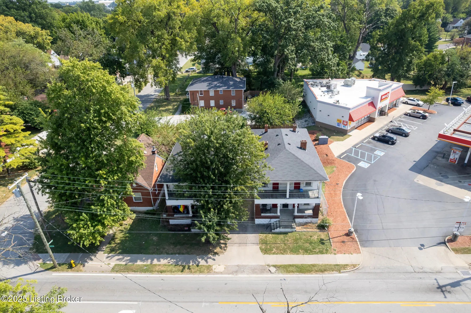 Photo of Listing #1698019