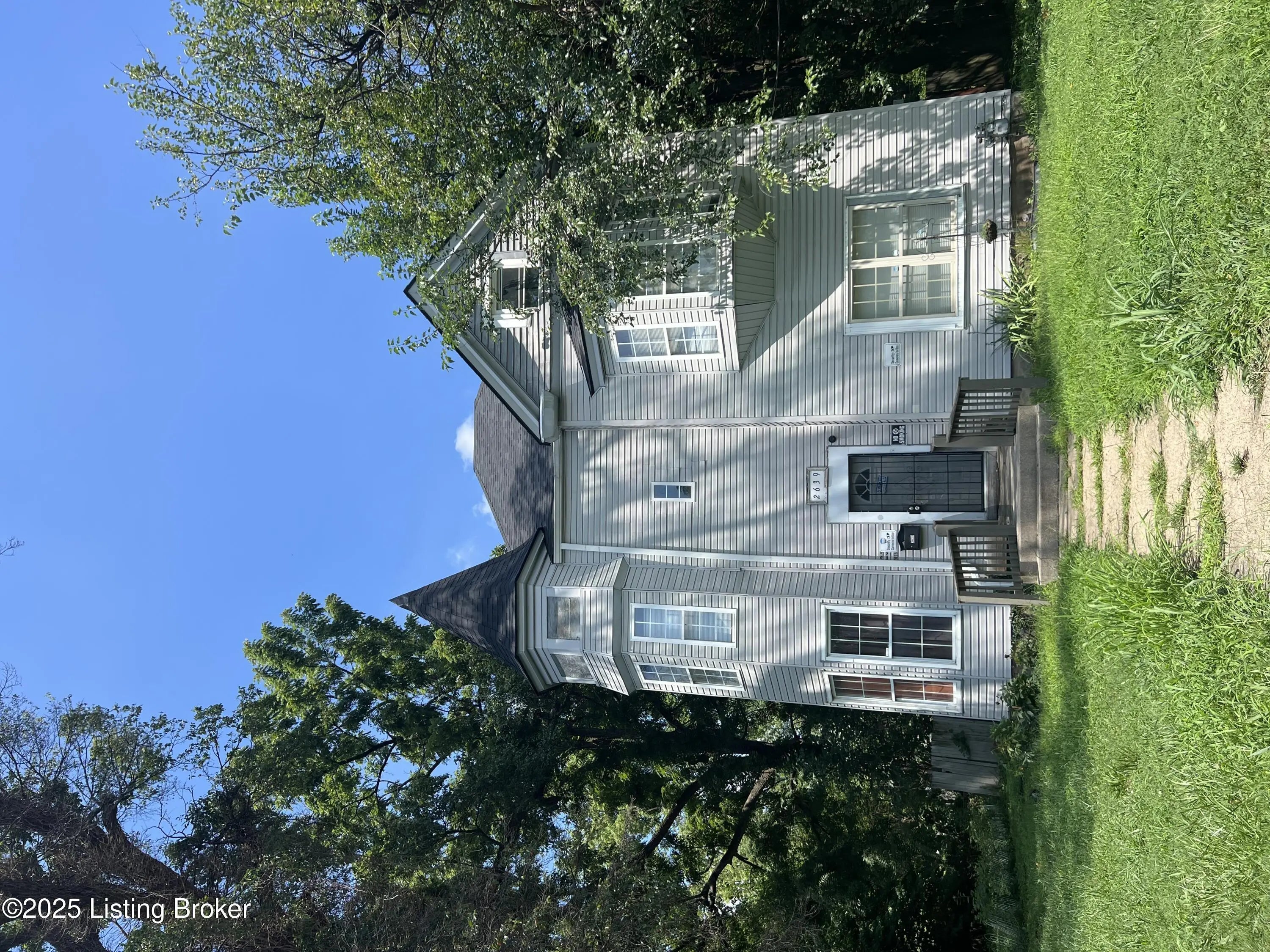 Photo of Listing #1697797