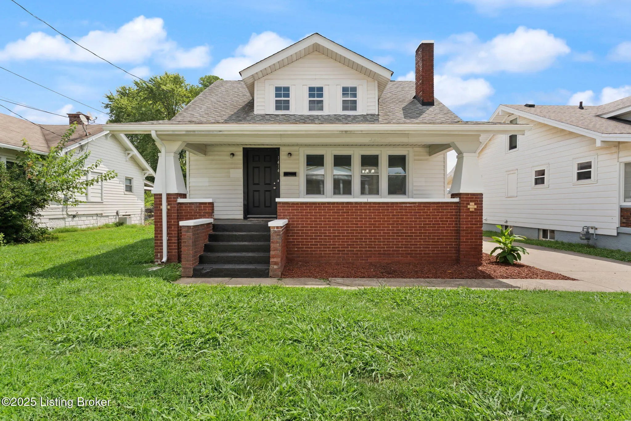 Photo of Listing #1697866