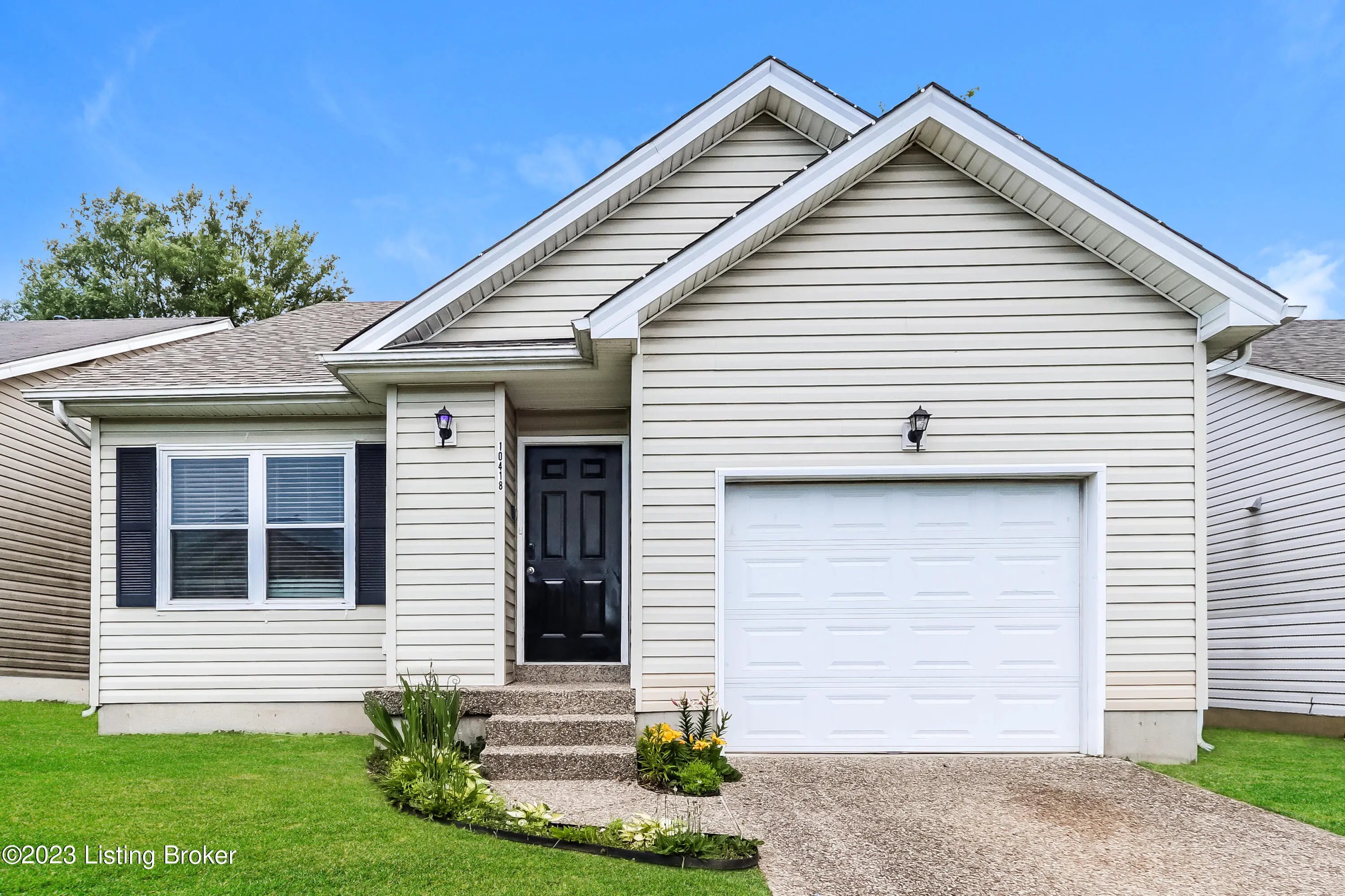 Photo of Listing #1697867